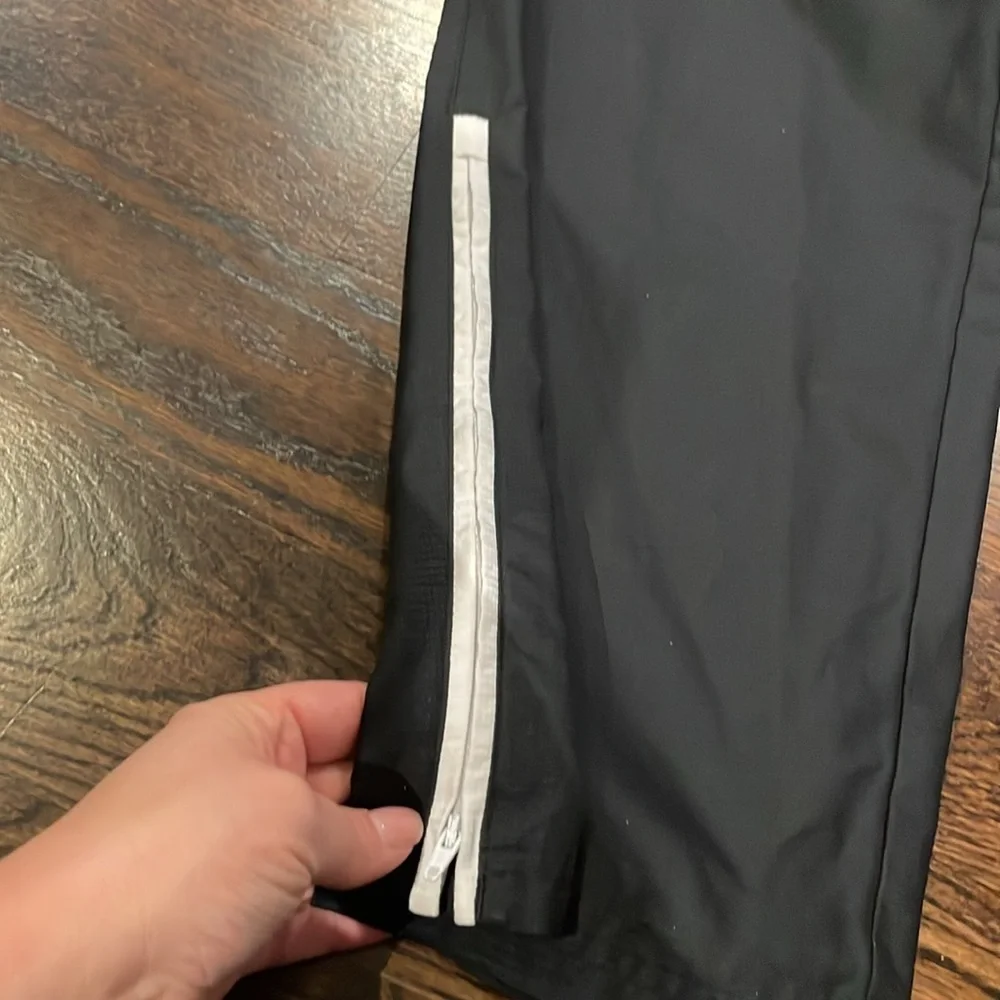 Adidas climber proof pants size large - Picture 4 of 5